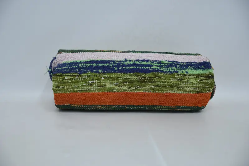 Almohada de lanzamiento bordada en rojo y bronce, cojín vintage hecho a mano