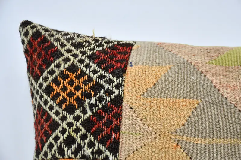 Pillow Cover, Pastel Pillow, Kilim Pillow Cover, 20x28 White Pillow Sham, Boho Pillow, Kilim Pillow, Floor Pillow, Yoga Pillow Sham - 2