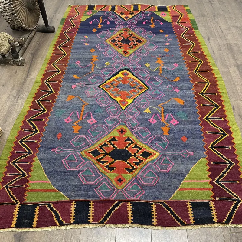 Alfombra marroquí morada, 5,2x8,6 pies con detalles en verde