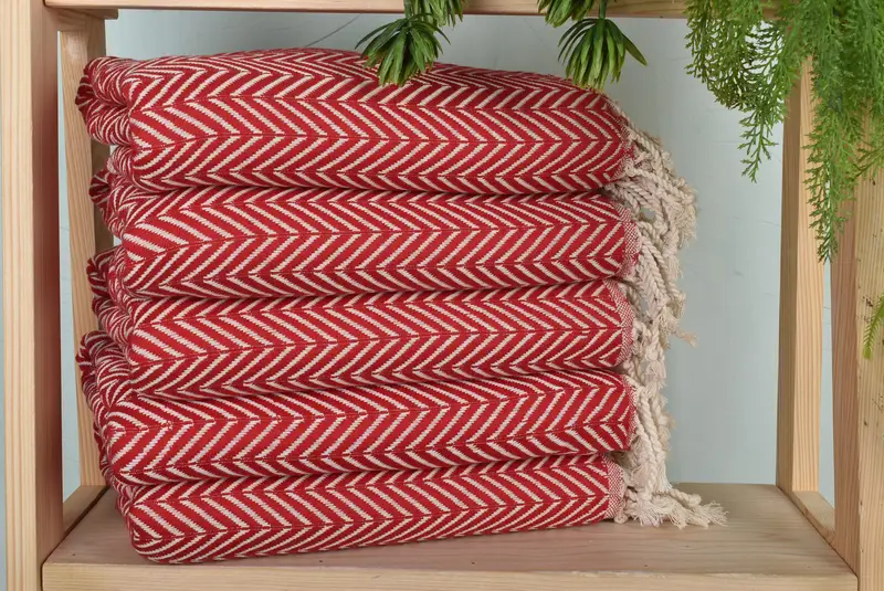 70x40 Cotton Zig zag Towel, Embroidery Towel, Beach Towel Bulk, Bachelorette Party Gift, Bridesmaid Proposal Gift, Monogrammed Beach Towel - 1