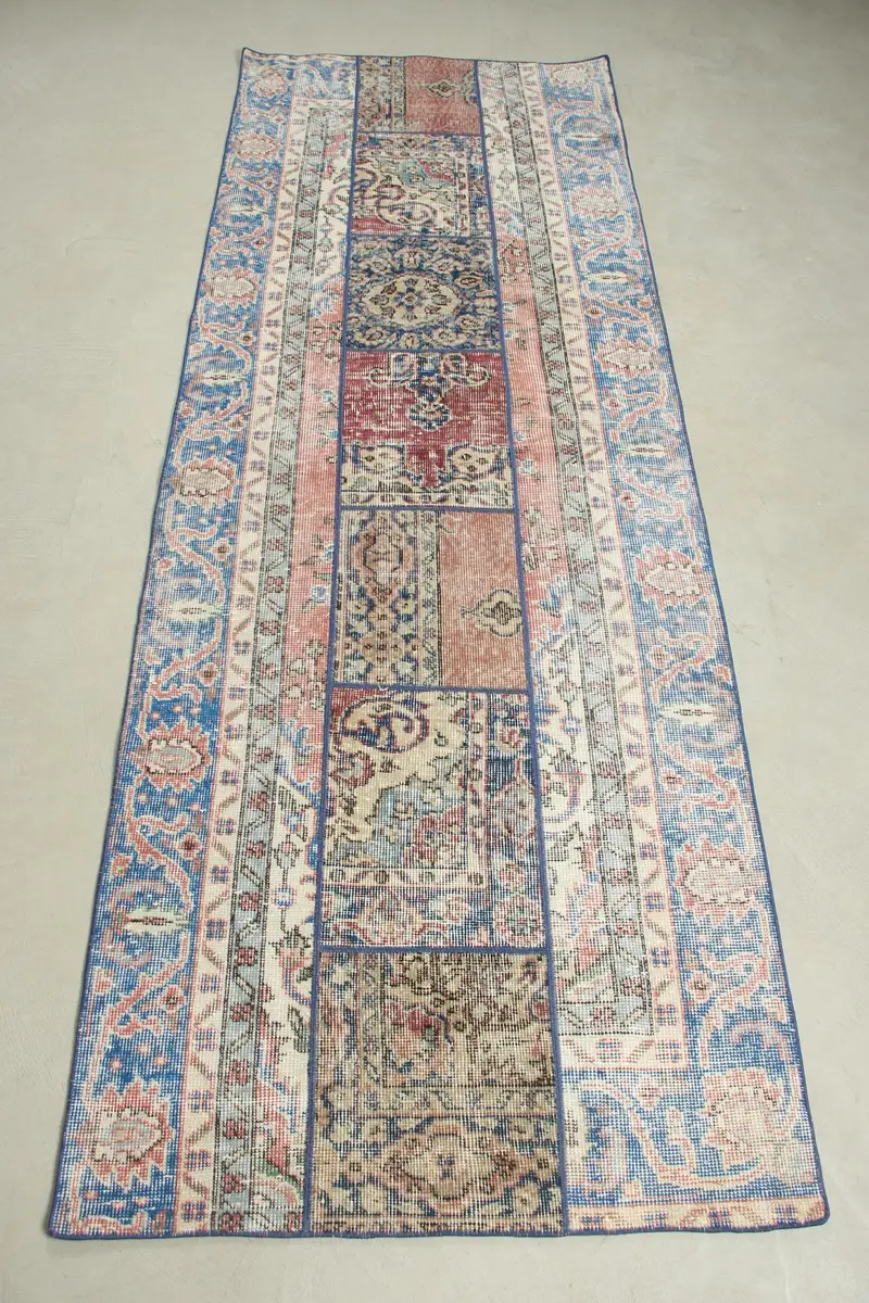 Vintage Oushak Teppich 3x8,2 ft, Blau Rot Pflanzen & Bäume Türkischer Wollteppich - 1