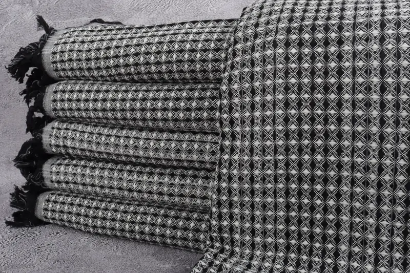 Couch Throw, Christmas Tablecloth, Housewarming Gift, Monogram Blanket, 96x70 Cotton Striped Towel, Turkish Towel Blanket, Boho Throw Blankets - 1