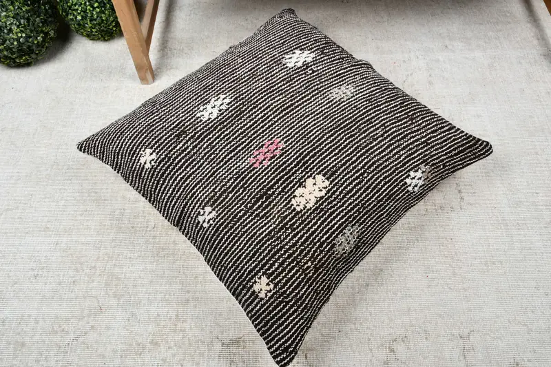 Handmade Kilim Cushion, Kilim Pillow, Vintage Kilim Pillow, Pillow Sham, Custom Pillow Case, 28x28 White Pillow, Traditional Pillow Cover - 8