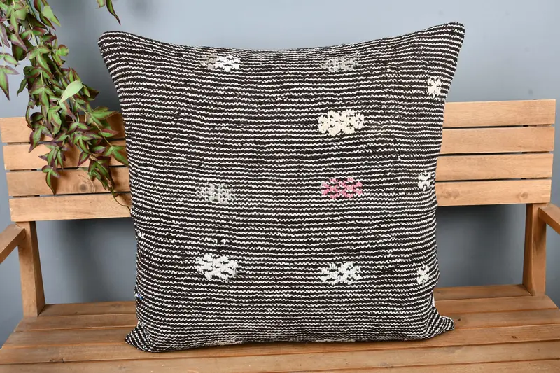 Handmade Kilim Cushion, Kilim Pillow, Vintage Kilim Pillow, Pillow Sham, Custom Pillow Case, 28x28 White Pillow, Traditional Pillow Cover - 6
