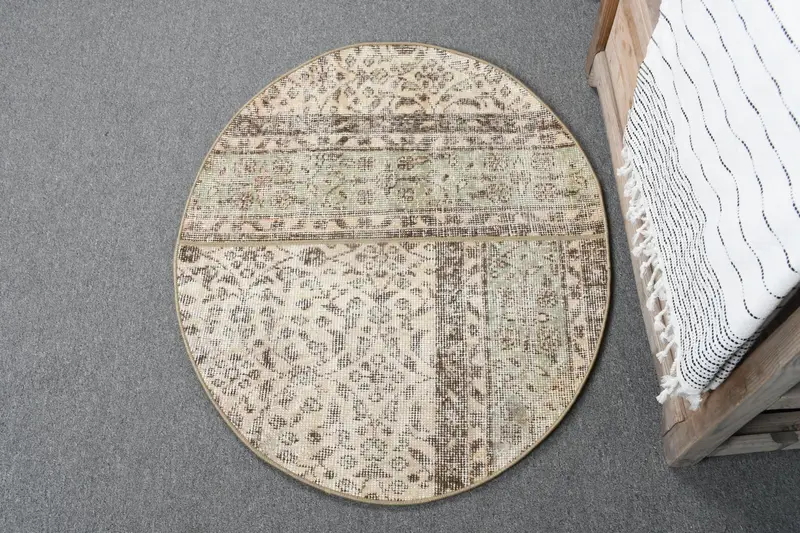 2,5 x 2,9 Fuß großer Teppich, Beige Ombré mit braunen Akzenten