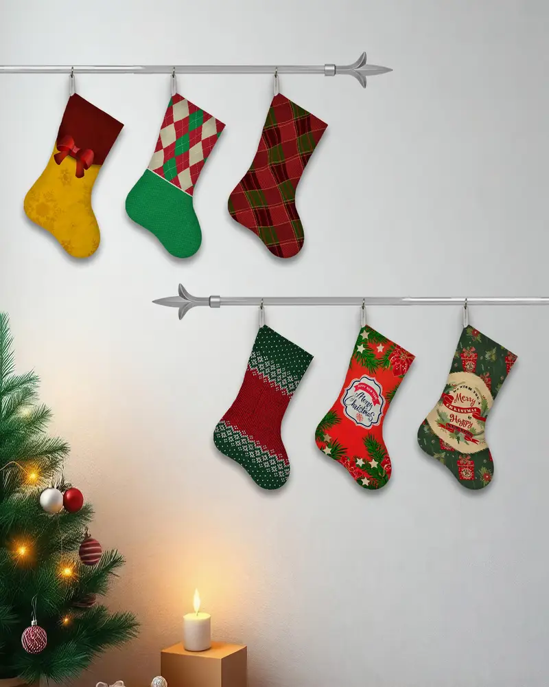 Bej Süslü Kırmızı Noel Çorabı, Şenlikli Tatil Dekoru