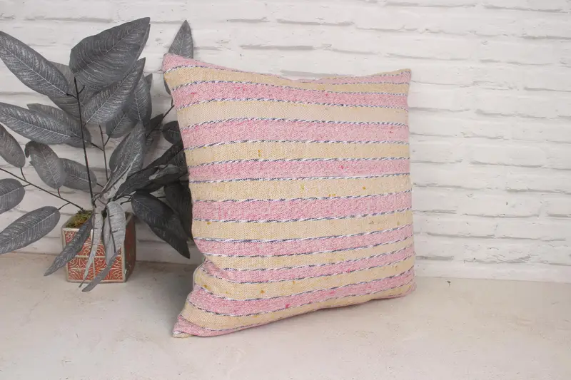 Tribal Pillow Case, Ethnic Throw Pillow Case, Pillow for Couch, Pillow Cover, 20x20 Pink Pillow, Kilim Pillow Cover, Throw Kilim Pillow - 3
