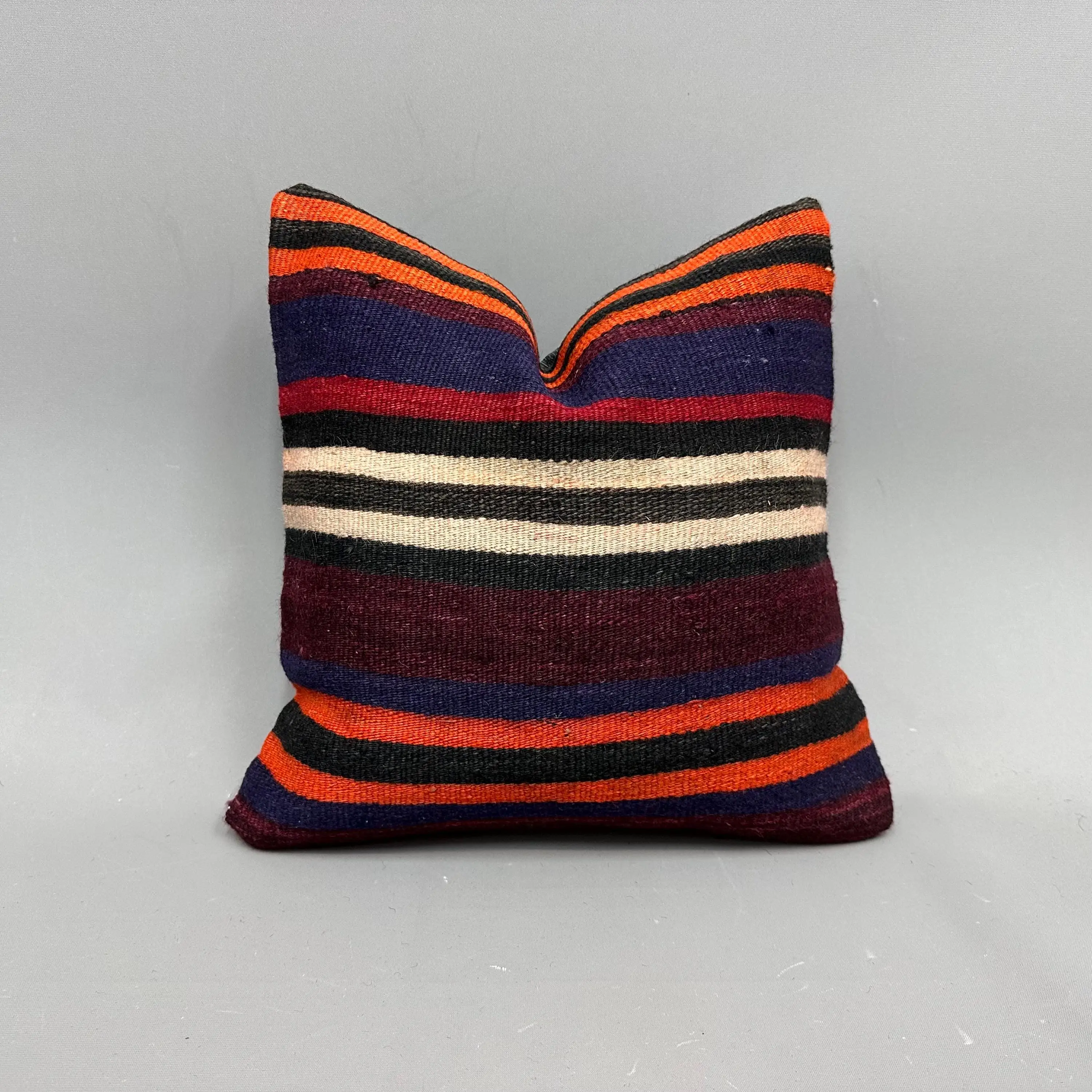 Handwoven Kilim Throw Pillow, Vintage Bohemian Cushion - 1