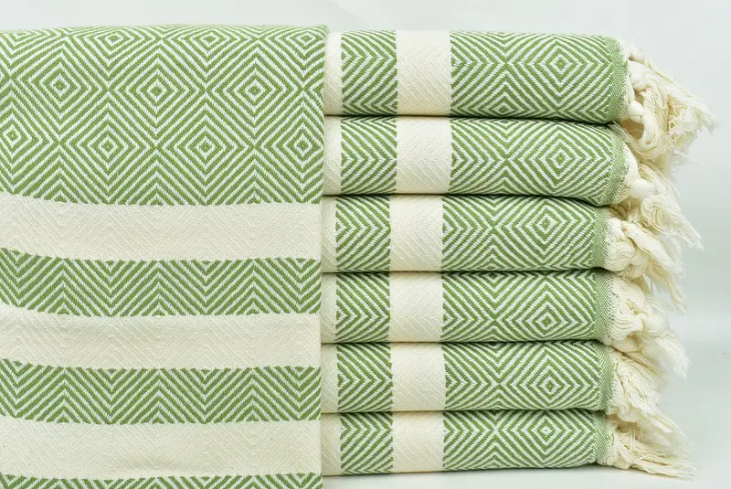 Small Bath Towels, Summer Gift, Wedding Gift Kitchen Towel, 32x20 Cotton Diamond Towel, Monogram Hand Towel, Bridesmaid Gifts, Unique Gift - 1