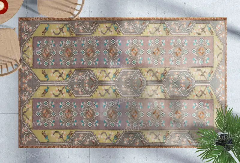 Çiçek Yeşili Baskılı Halı: Modern, Çevre Dostu Ev Vurgusu