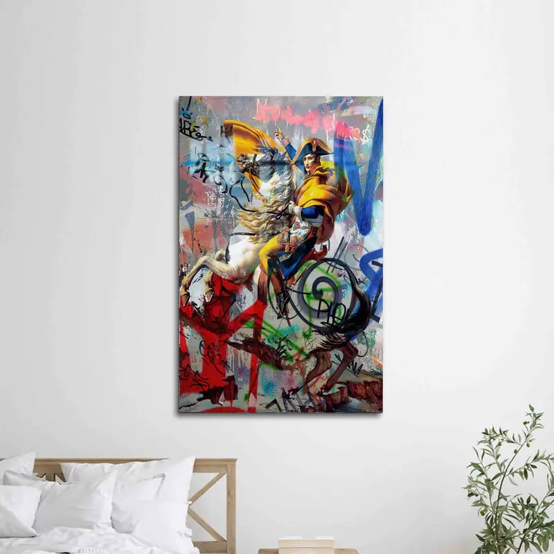 エレガントなプリントガラス: バンクシーのグラフィティとナポレオンの遺産が融合