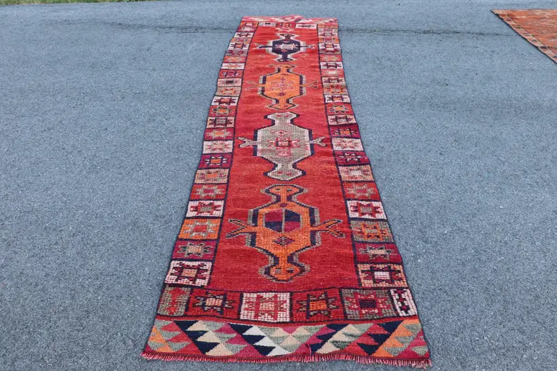 2.8x10.5 ft Vintage Herki Halı, Kırmızı Patchwork Türk Yün Halısı - 1