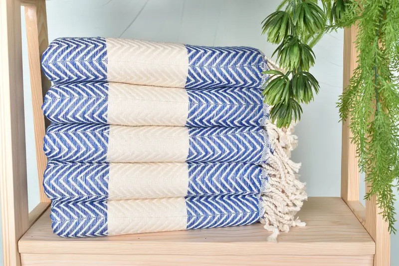 Personalized Turkish Towel, Large Turkish Towel, Luxury Turkish beach towel with fringe, Engagement Gift, Thin towel, 70x40 Cotton Zig zag Towel - 2