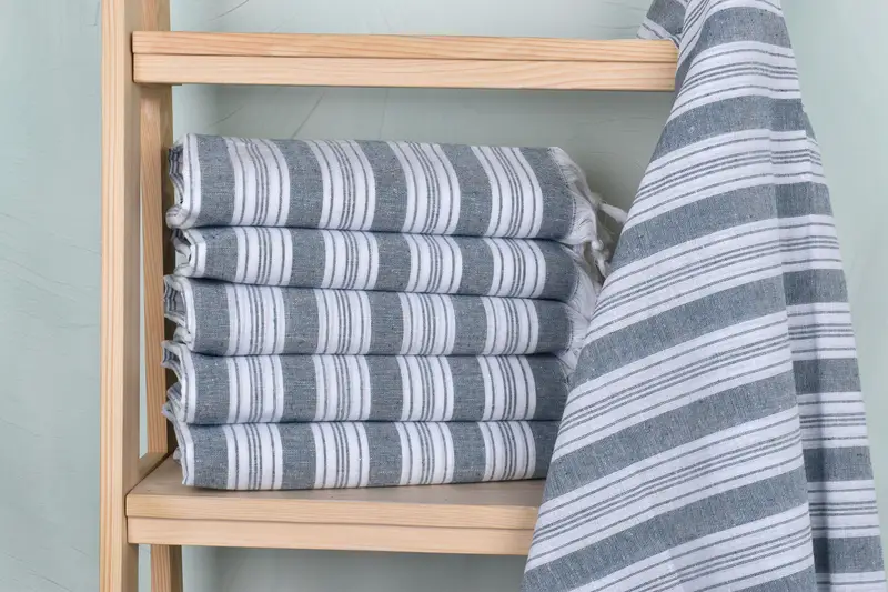 Quick-dry towel, 70x40 Cotton Striped Towel, Custom Turkish Towel, Girl Trip Party Favor, Turkish beach towel, Wedding Shower Gift, Gift For Her - 2