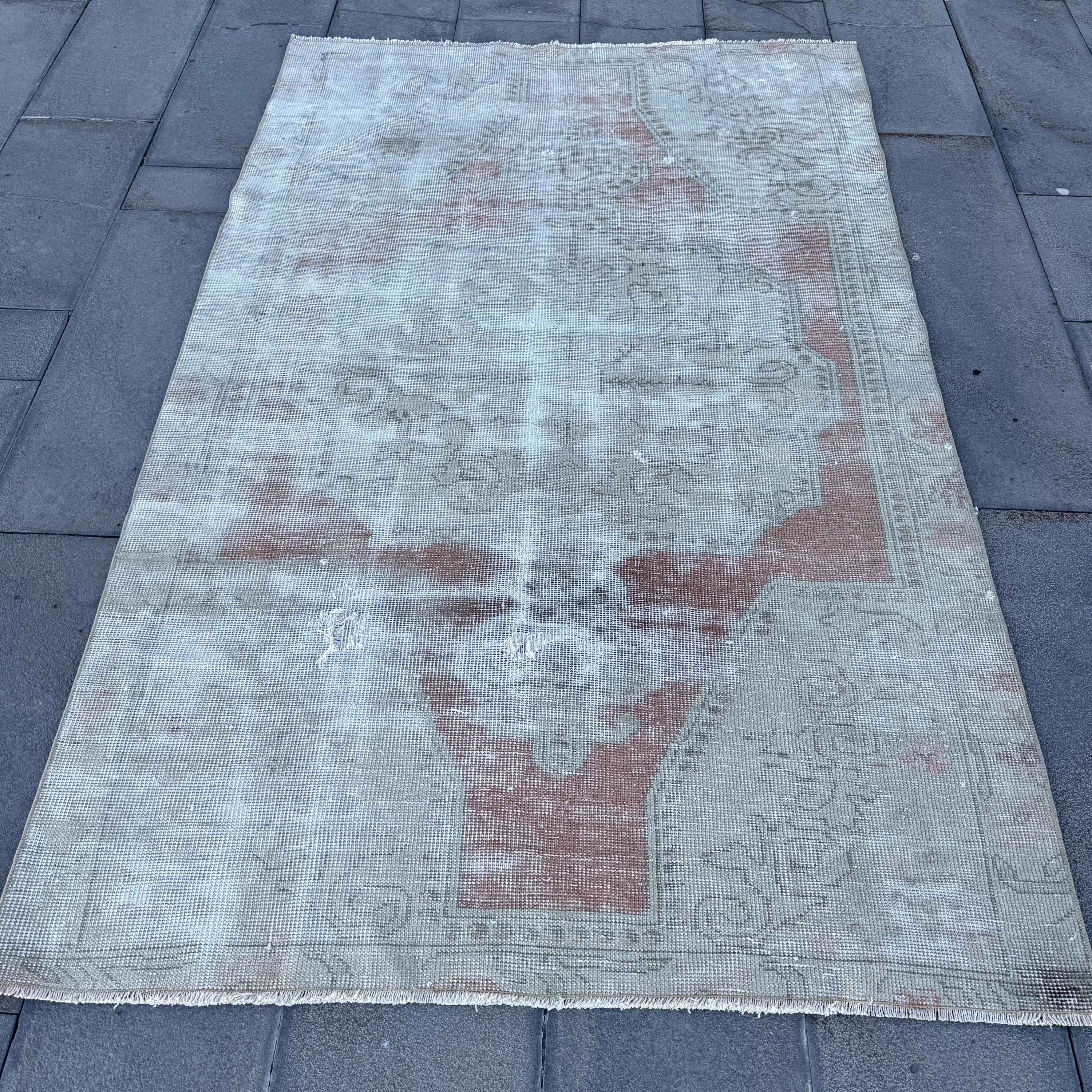 Vintage 4.4x6.9 ft Rug, Area Turkish Rug, Gray Brown Bordered Rug - 1