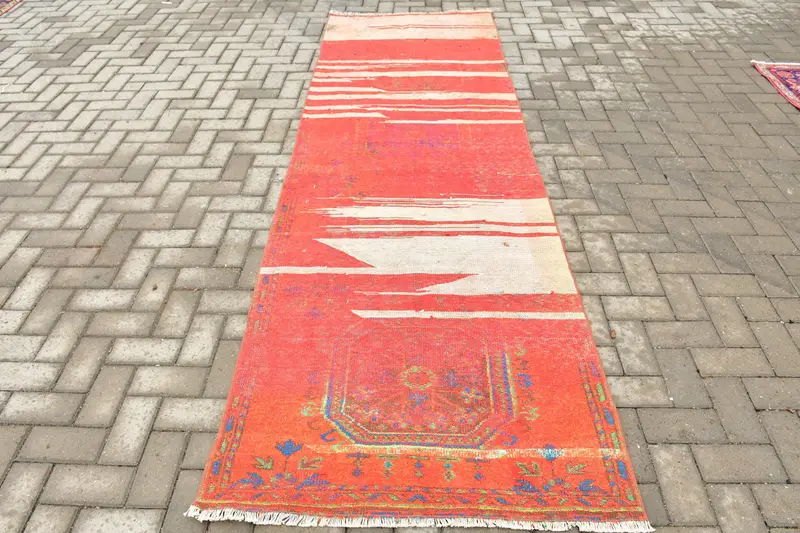 Vintage Türkischer Teppich 3,3x10,6 ft (100x323 cm), Oushak Rot Blau Ombré Teppich - 1