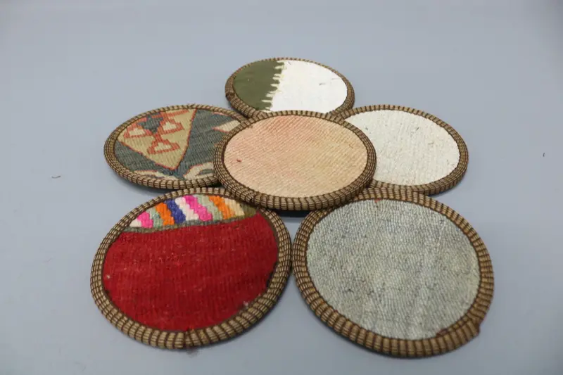 Red and White Bohemian Coaster, Round Non-Slip Coaster