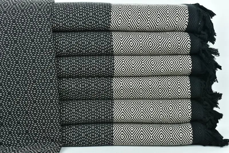 Woven Throw Blanket, 100x80 Cotton Diamond Towel, Christmas Favors, Bachelorette Gifts, Monogram Blanket, Bachelorette Large Towel - 1