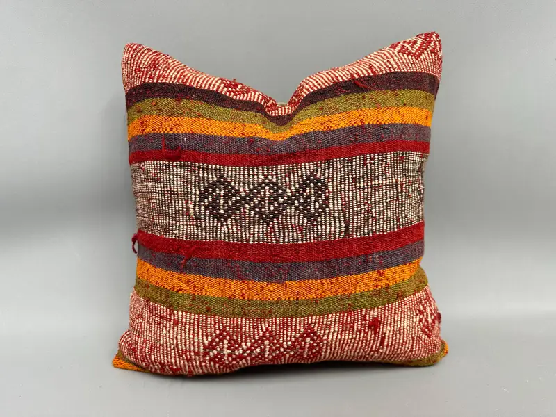 Office Chair Cushion Cover, Pillow, Customized Pillow Sham, 18x18 Red Cushion Case, Pillow for Sofa, Boho Pillow Sham Cover, Throw Kilim Pillow - 1