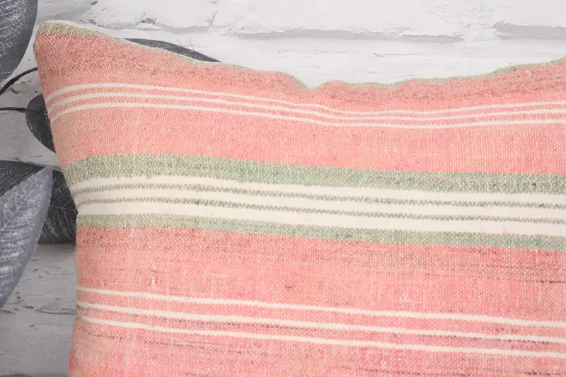 18x18 Pink Cushion, Pillow Case, Bright Cushion Case, Vintage Kilim Pillow, Turkish Kilim Pillow, Ethnic Throw Cushion Case, Kilim Pillow Cover - 2