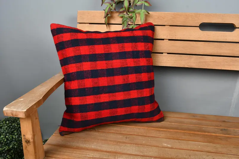 Retro Pillow Sham, Interior Designer Pillow, Home Decor Pillow, Pillow Cover, 18x18 Blue Pillow Cover, Throw Kilim Pillow - 1
