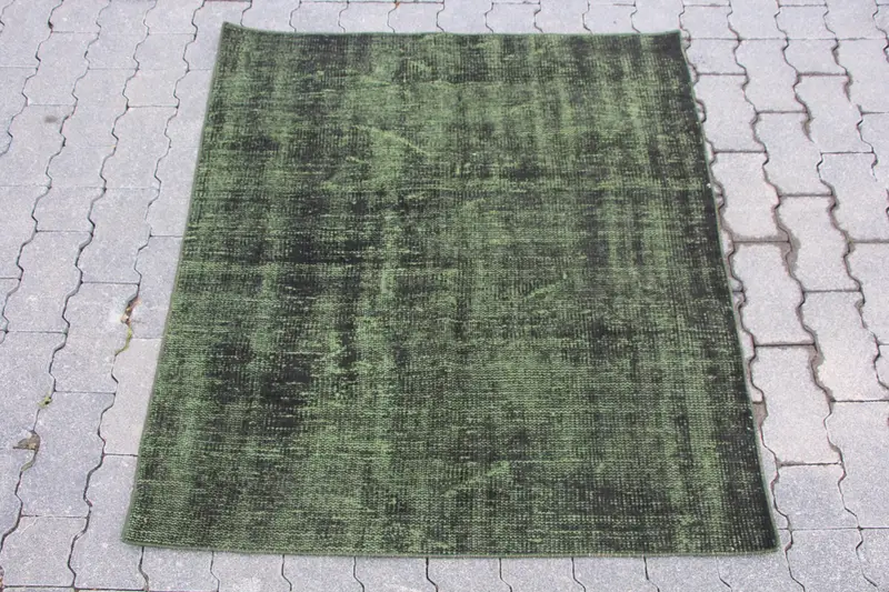 Green Rug, 3.3x3.6 ft Solid Comfort