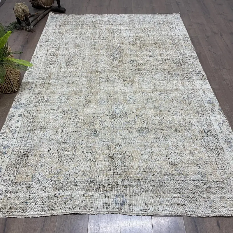 6.1x8.9 ft Rug, Turkish Vintage Rug, White Oushak Wool Rug - 1