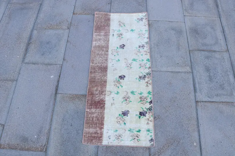 Turkish Rug, 1.4x3.3 ft Small Rug, Brown Floral Wool Vintage Rug - 1