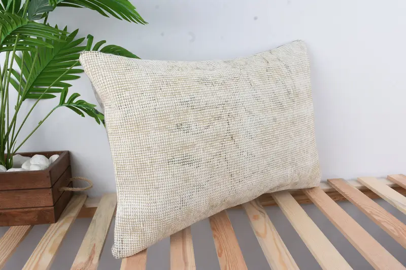 Square Throw Pillow Sham, Pillow Sham, Interior Designer Pillow, Vintage Kilim Throw Pillow, Kilim Pillow, 16x24 Beige Cushion Case - 4