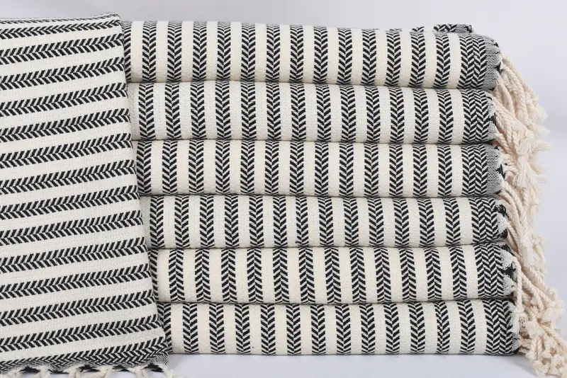 Kitchen Towel, Bridesmaid Gifts, Bathroom Towels, Best Friend Wedding Gift, Beach Theme Wedding Gift, Gift For Boyfriend, 40x18 Cotton Chevron Towel - 1