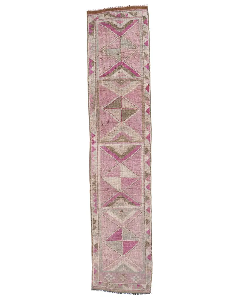 ピンクのモロッカンラグ、2.4x11.6フィート、エレガントなブラウンアクセント