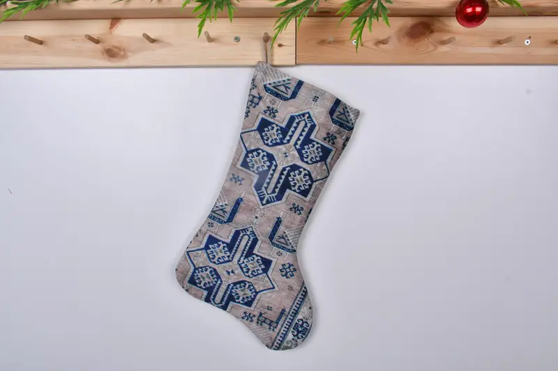 Şenlikli Yeşil ve Pembe Noel Süs Çorabı, Tatil Dekorasyonu