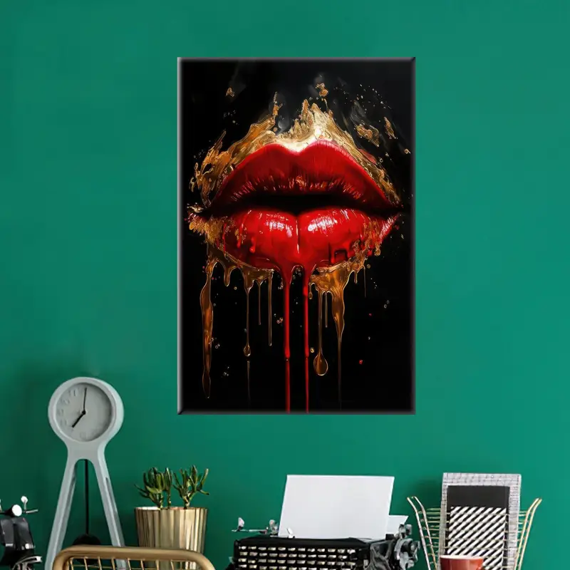 Kanvas Tablo Zarif Kırmızı Dudak Soyut Altın Lüks