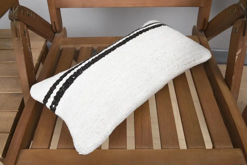 Vintage Pillow, Handmade Kilim Cushion, Cushion Cover, 8x16 White Cushion Cover, Pillow for Couch - 4