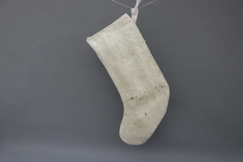 Zarif Bej Noel Çorabı, 9 İnç Geniş Şenlikli Süsleme Deseni