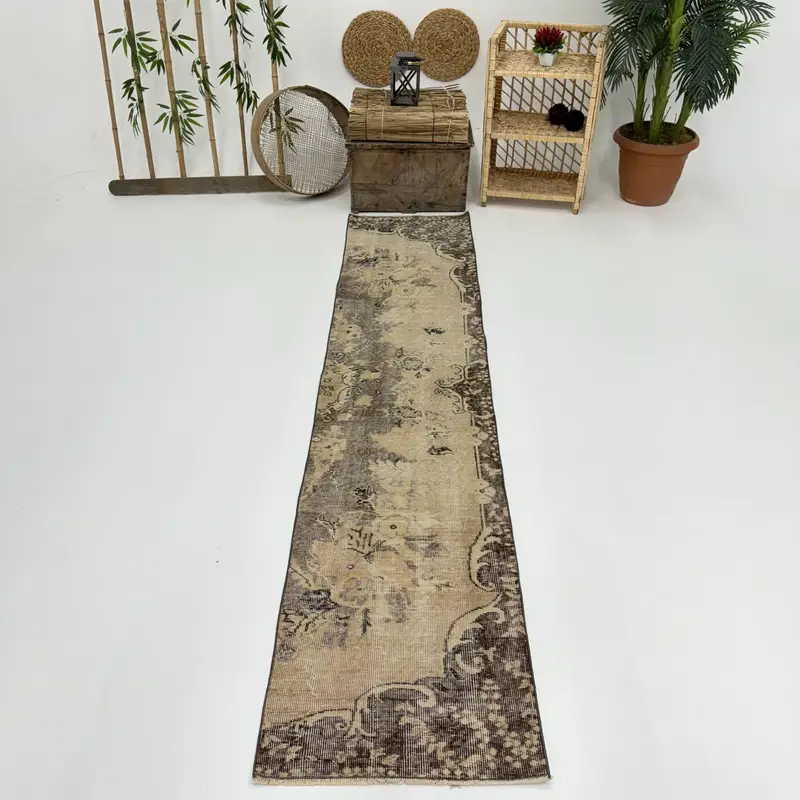 Zarif Bej ve Gri Kareli Halı, 2x9,4 ft Şık Dekor