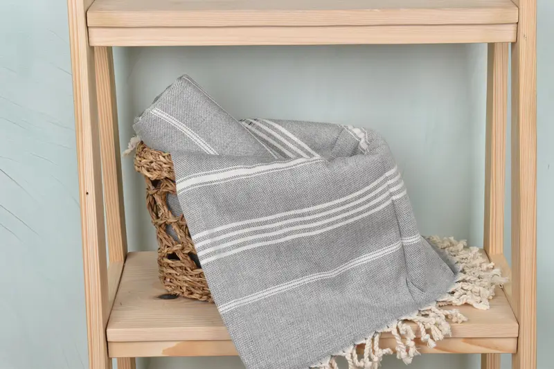 Bridal Shower Gifts, Bridesmaid Gift, 68x40 Cotton Striped Towel, Sand-resistant towel, Travel towel, Lightweight Turkish towel for beach - 4