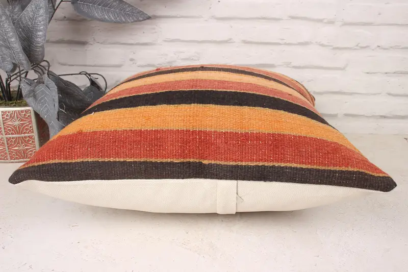 18x18 Red Cushion Cover, Sofa Cushion Cover, Kilim Cushion Sham, Vintage Kilim Throw Pillow, Vintage Kilim Pillow, Authentic Cushion Case, Pillow - 5