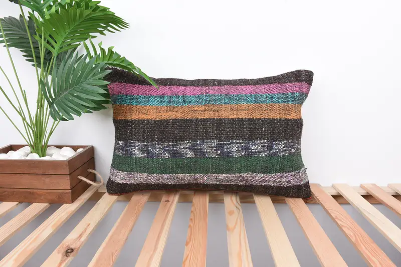 Home Decor Pillow, Retro Throw Cushion, Pillow, 16x24 Brown Pillow, Kilim Pillow Cover, Interior Designer Pillow, Accent Throw Cushion Cover - 1