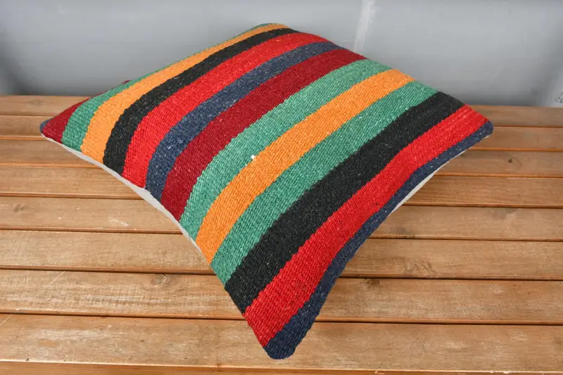 Gift Pillow, Kilim Cushion Sham, Pattern Throw Cushion Cover, Oriental Pillow Case, 18x18 Red Cushion Case, Pillow Cover, Vintage Kilim Throw Pillow - 2