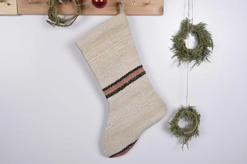 Şenlikli Kilim Desenli, Dayanıklı Asılı Noel Çorabı