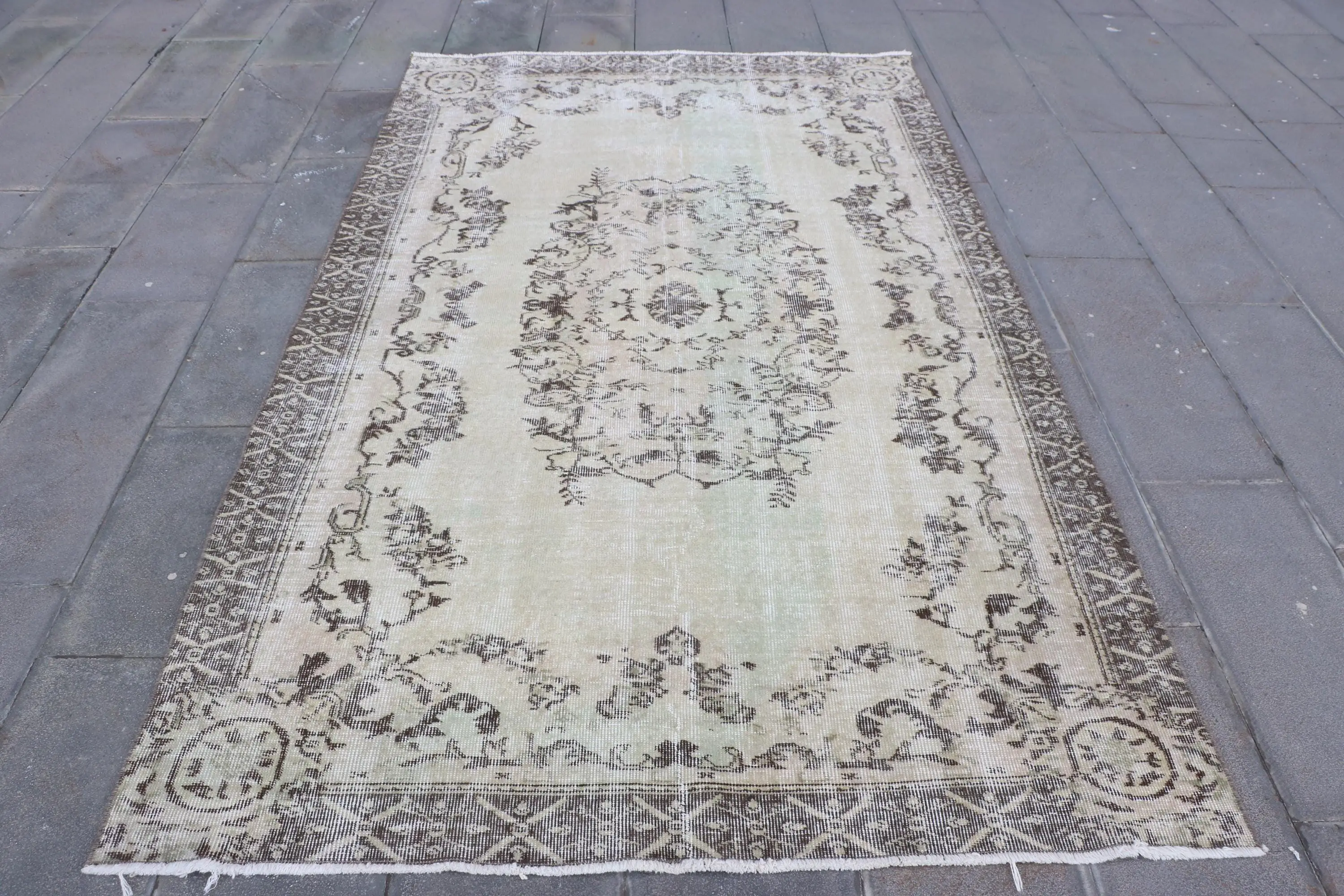 Vintage Teppich, großer 5,1x8,5 ft türkischer Teppich, grauer Wollteppich - 1