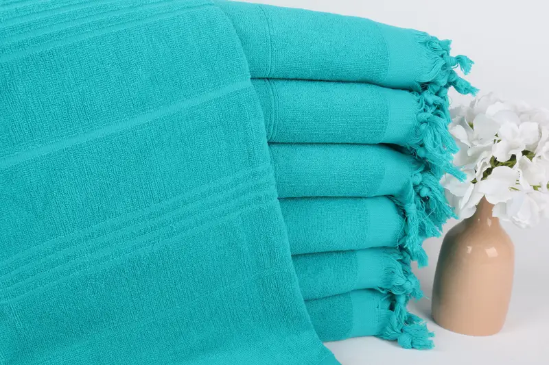 Toalla de Algodón Benetton Rayas Verdes, 36x71 Pulgadas