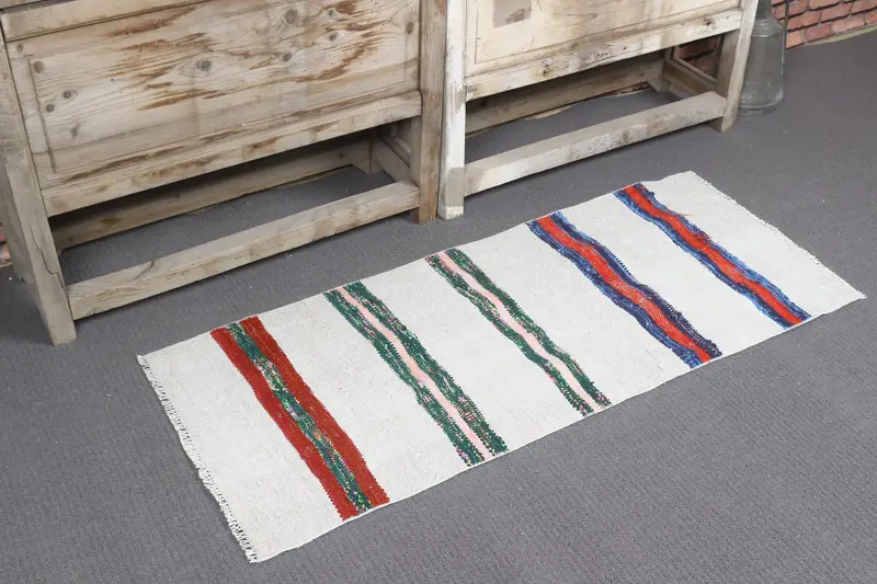 Alfombra turca de 1,6x4 pies, alfombra vintage Kilim, alfombra de lana marroquí blanca - 1