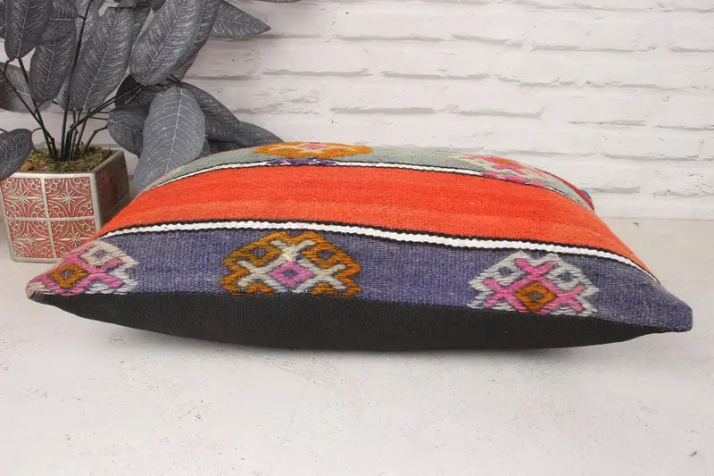 Pillow Sham, Christmas Pillow, Lounge Throw Pillow Sham, Vintage Pillow, 12x20 Red Cushion, Turkish Kilim Pillow, Throw Kilim Pillow - 5