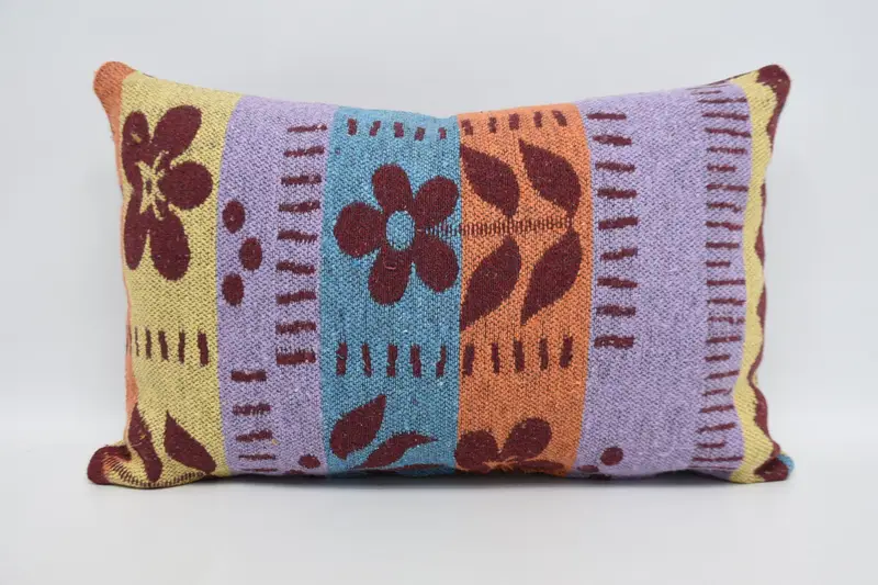 Handgefertigtes lila Blumen-Wurfkissen, vielseitiges Kissen aus Hanf und Wolle