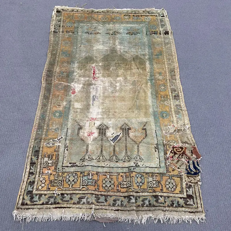 Yeşil ve Turuncu Halı, 3,1x5,2 ft Bordürlü Tasarım