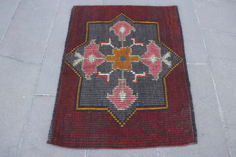 Red Southwestern Rug, 2,9x2 ft Elegant Home Decor
