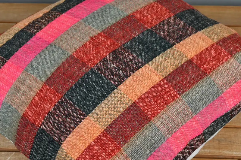 Boho Pillow Sham Cover, 18x18 Pink Pillow Sham, Neutral Throw Cushion, Kilim Cushion Sham, Pillow Case, Handmade Kilim Cushion - 3