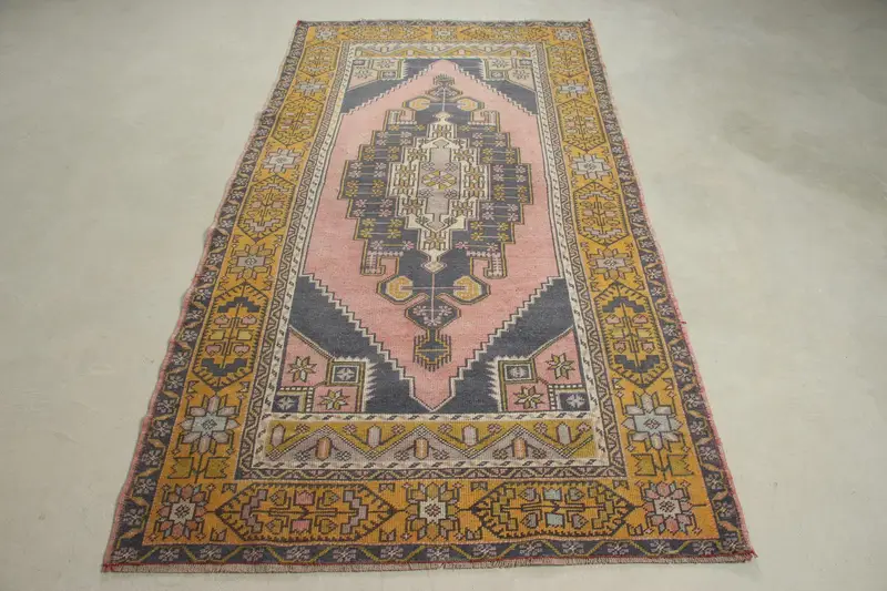 Pink & Yellow Check Rug, 4,2x8,1 ft Chic Decor